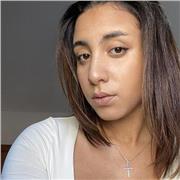 Profesora de catalán y más asignaturas, como puede ser sociales, mates…